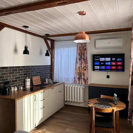 Pod Belkami Apartamento Mikołajki